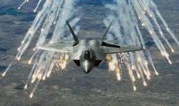 f22最新爆料,尖端科技与神秘性能大曝光！”