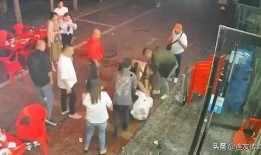 小伙爆料唐山打人视频,小伙勇敢曝光，现场视频引发社会关注